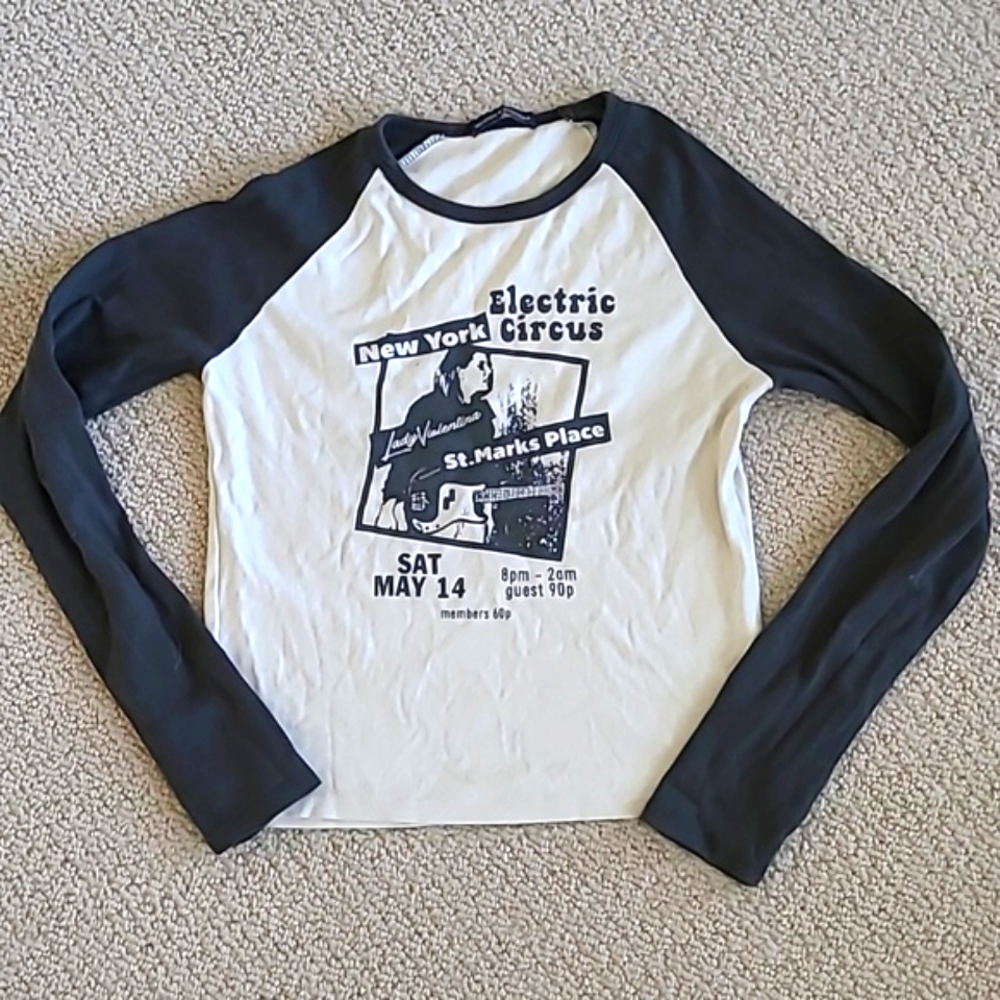 Brandy Melville | Long Sleeve Tee